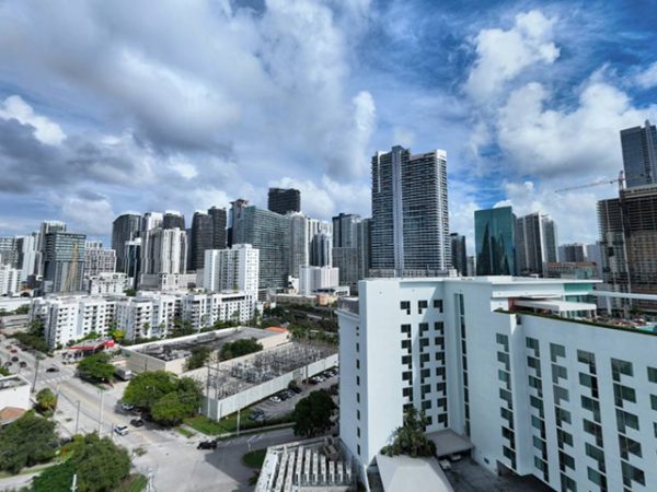 05-Domus-Brickell-North-View.jpg