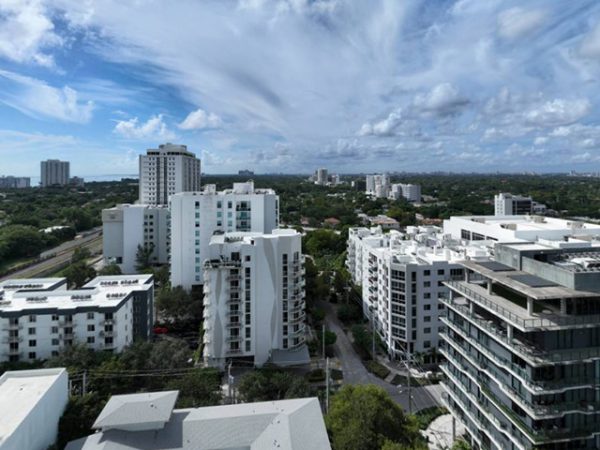 07-Domus-Brickell-South-View.jpg